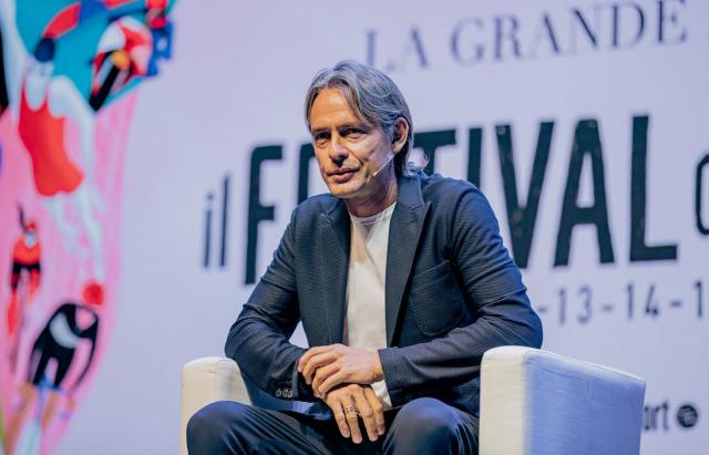 b体育官网-【现场】“超级皮波”的童年、灵感与那些魔力之夜